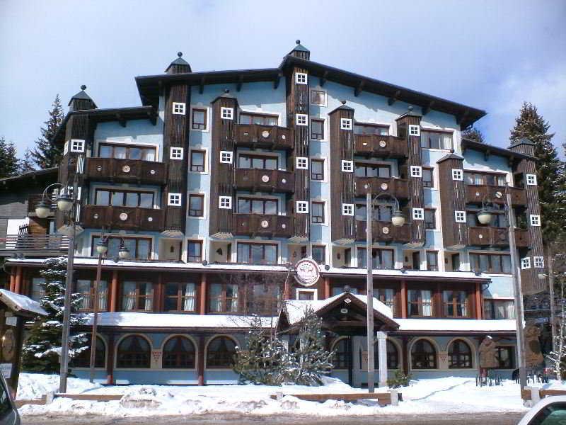 Rta Hotel Catturani Madonna Exterior foto
